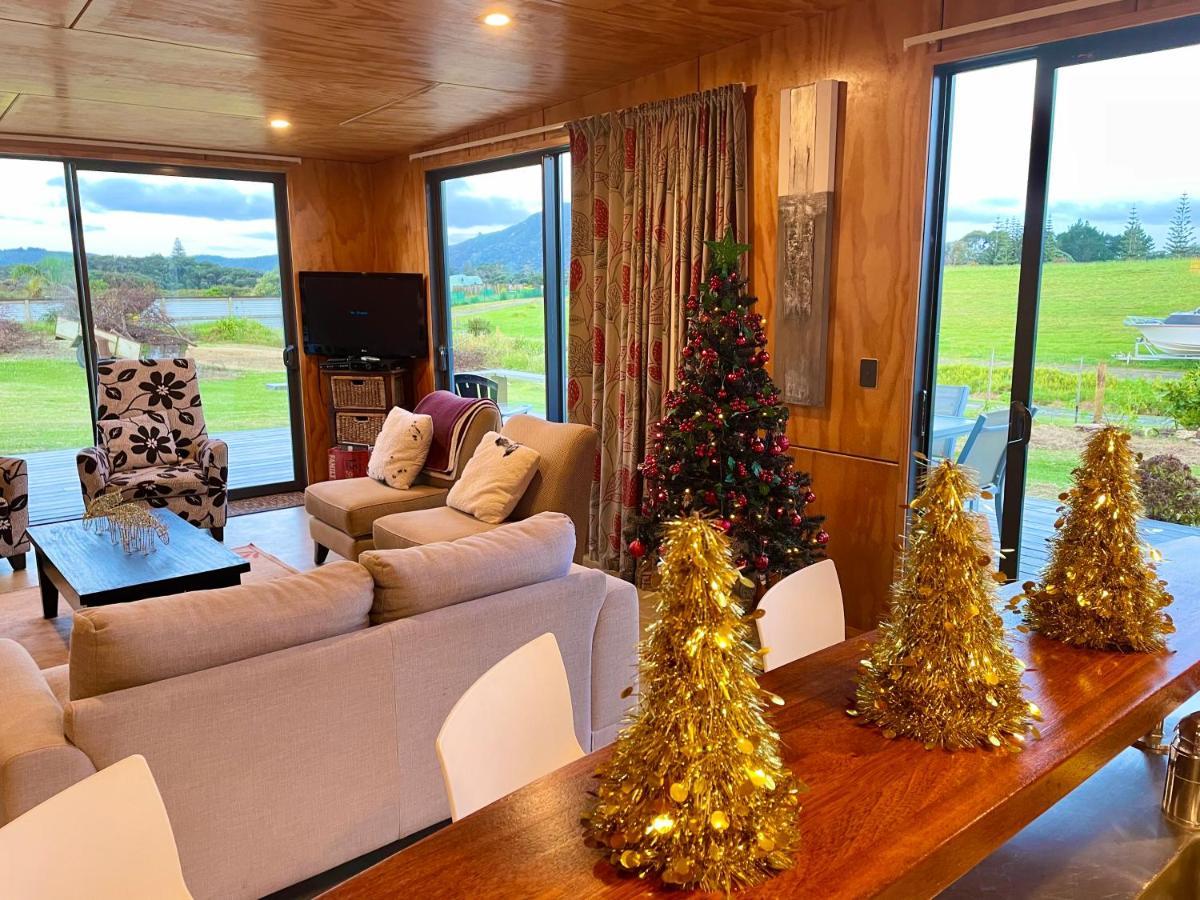 The Camel At Araiawa Raio Lodge Pukenui ภายนอก รูปภาพ
